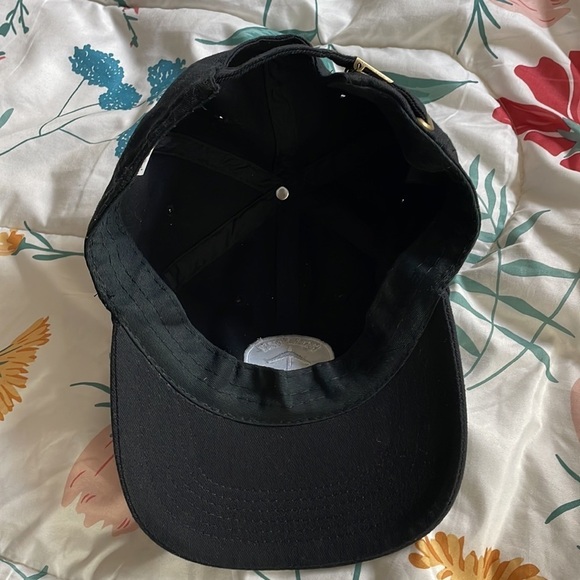 CATCH FLIGHTS NOT FEELINGS hat with adjustable strap one size - Picture 4 of 6